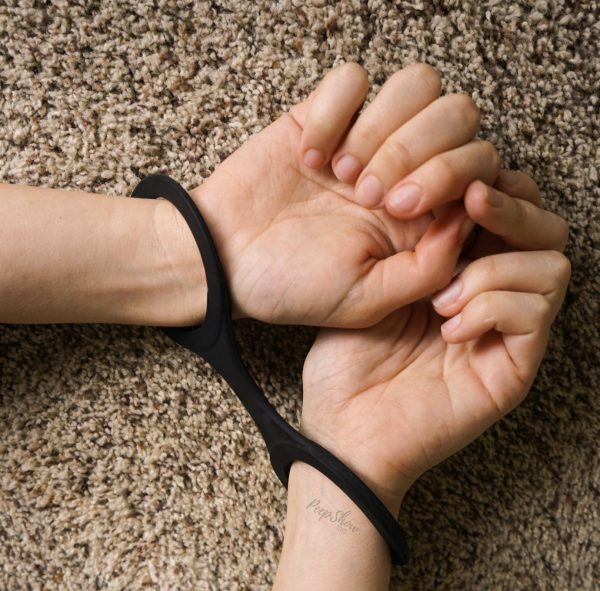 100% Silicone Cuffs - Small/M. Handcuffs